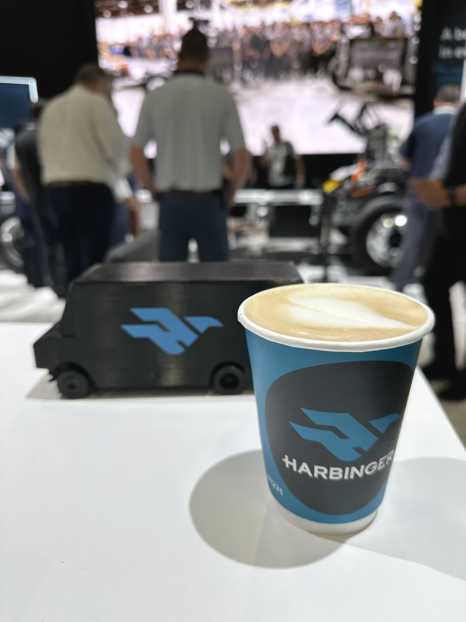 Harbinger vehicle activation display